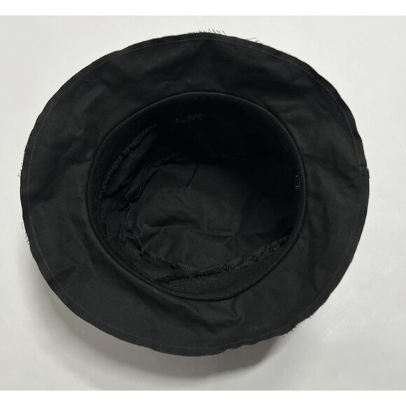 SCHA Walk Time Hat in Black main image 4